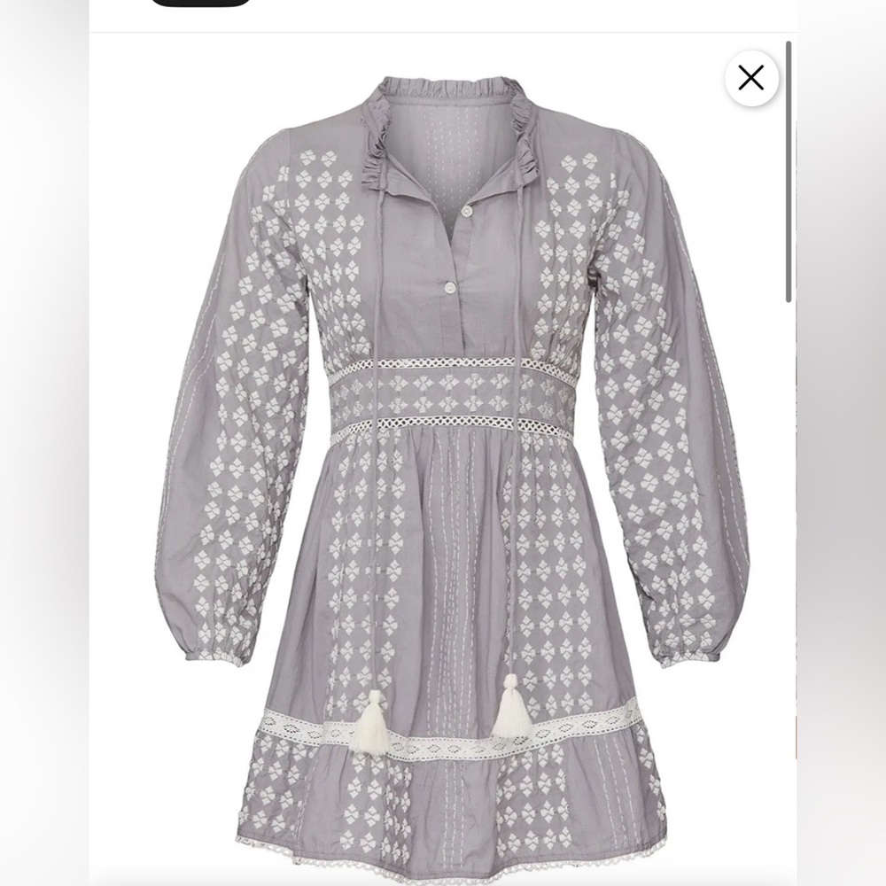 Area stars Tia drs tunic grey embroidered buttons up the front tassels  small